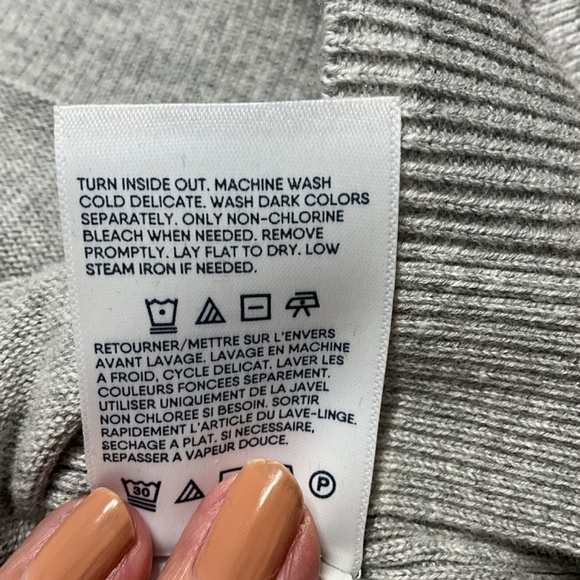 LANDS’ END 100% Cotton Women’s Grey Vee Neck Long Sleeve Sweater Unisex US Sz S - Picture 8 of 9